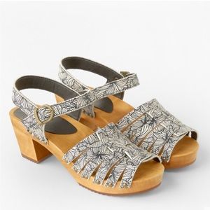 Sanita Mida Sandals Size 39 (8-8.5)